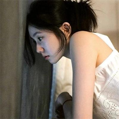 关于恶魔的一切 海报